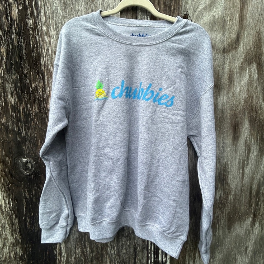 Chubbies Mens Medium Gray Pineapple Logo Crewneck Sweatshirt Pullover Fleece
